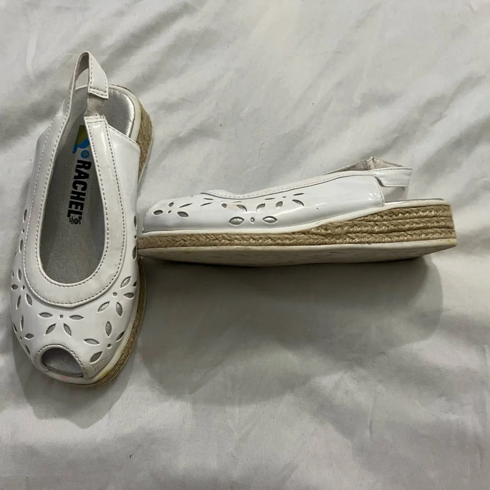 Girls Toddler Size 8M White Shoes